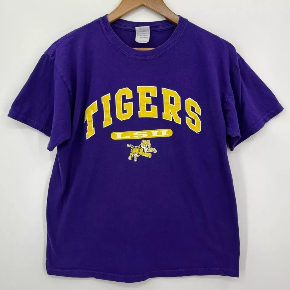 LSU Tigers Mens T-Shirt Purple Gildan Heavy Cotton Short Sleeve Graphic Tee M